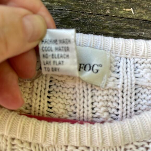 London Fog size L 100% cotton cable knit sweater. - Picture 8 of 9